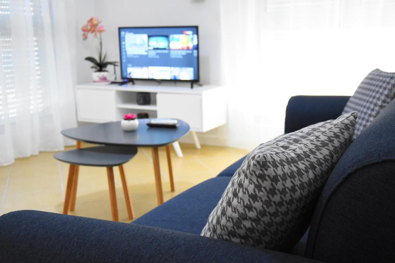 Click Apartments - ティラナ エクステリア 写真